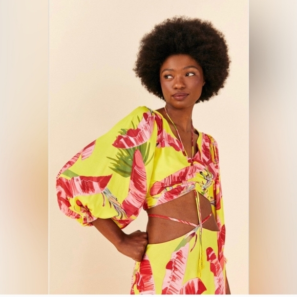 FARM Rio Tops - Farm Rio, Sweet Jungle Lime Crop Top, Lime Yellow/Red/Pink, Size XS